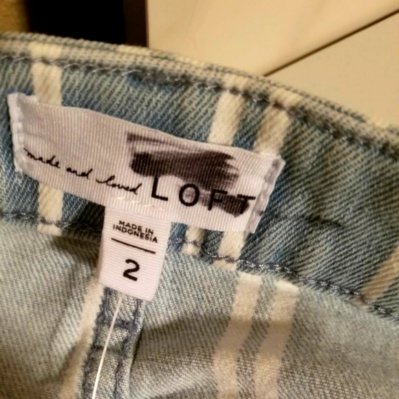 LOFT Denim Striped Vintage-Style Skirt - Picture 3 of 3